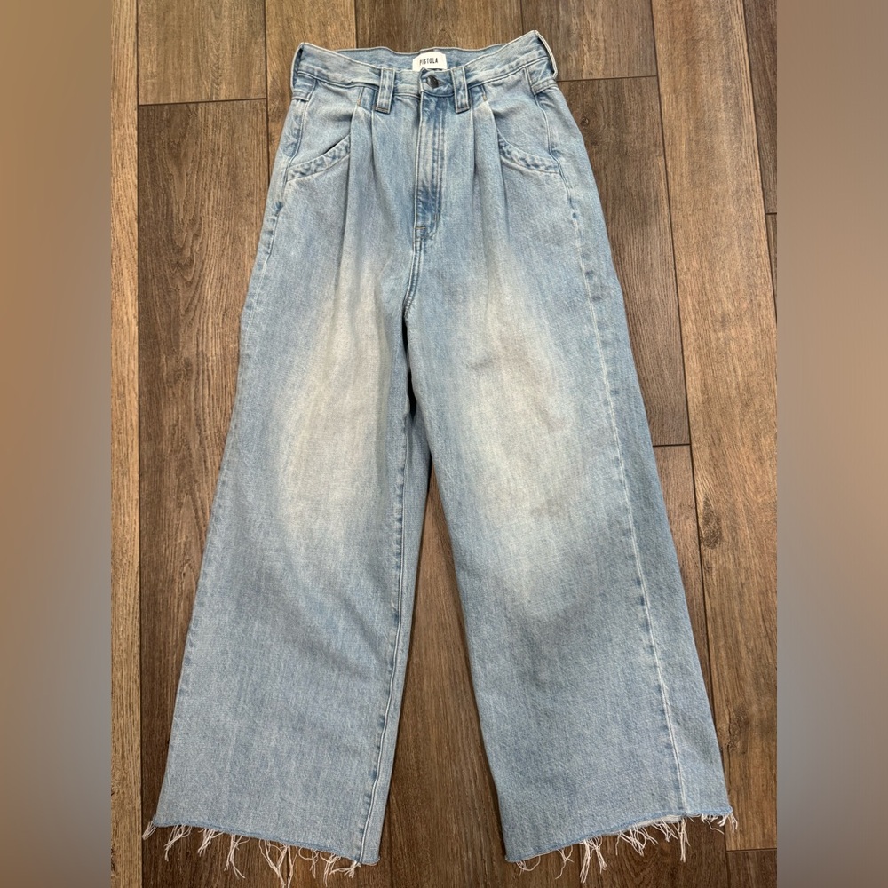 Pistola women’s high rise flare leg light blue jeans size 26